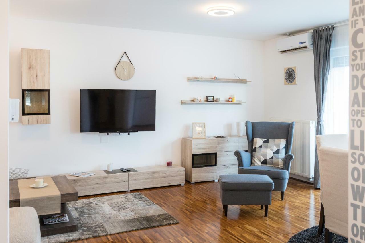 Spacious 2Bdr Apartment - Free Parking زغرب المظهر الخارجي الصورة